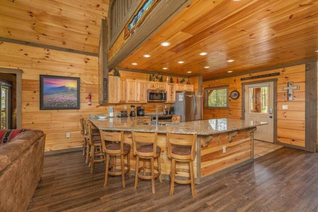 סביירוויל The Appalachian - Your Pigeon Forge Dream Cabin מראה חיצוני תמונה